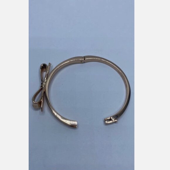 Kate Spade Rose Gold Bow Hinged Bangle Bracelet 25.4g EUC - Picture 7 of 9